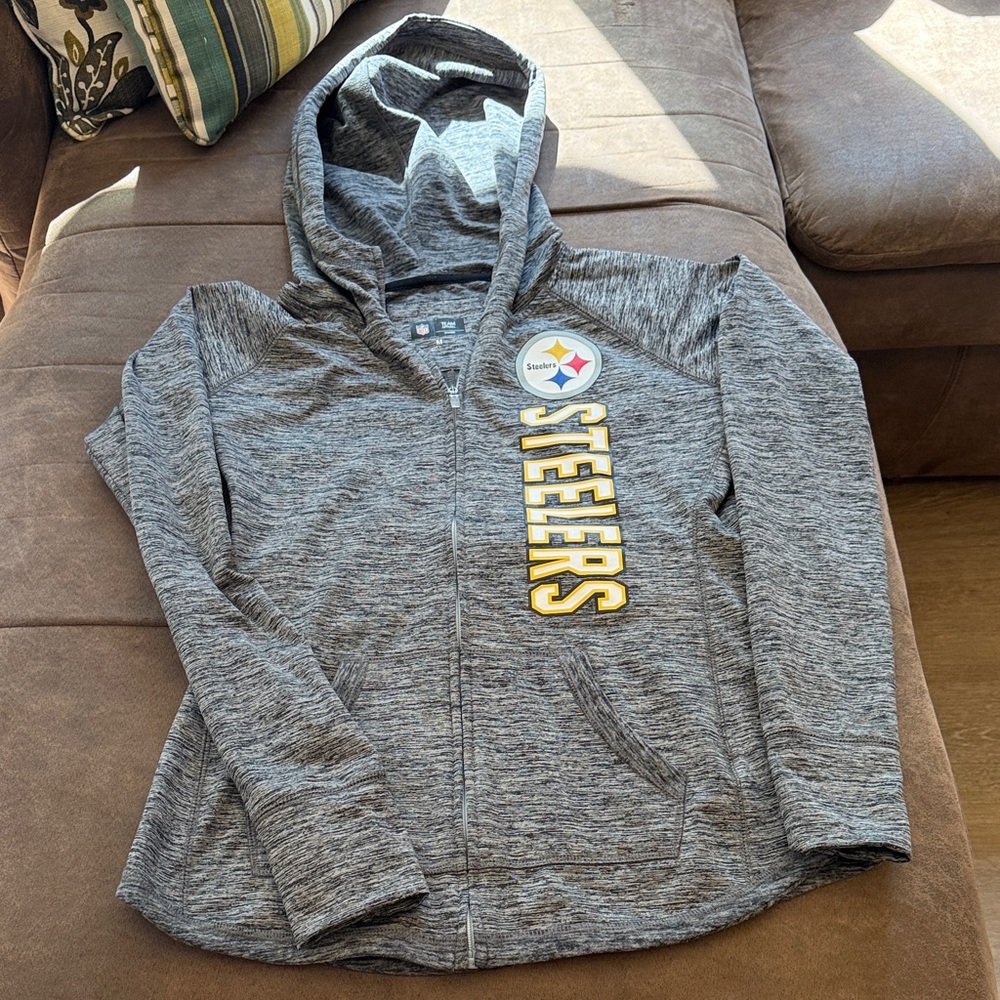 NFL Team Apparel Women's Gray Hoodie